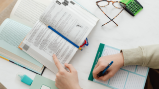 自立的に学ぶとは～「宅建試験」に挑んでわかったこと～